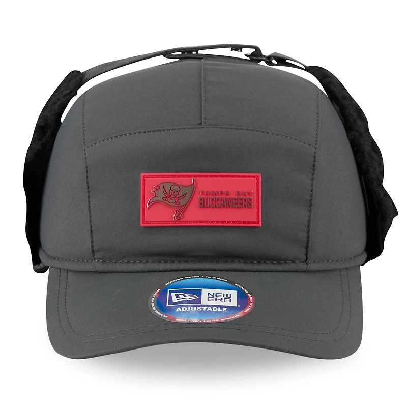 Men's New Era Charcoal Tampa Bay Buccaneers 2025 Sideline Cold Weather Runner Dog Ear Adjustable Hat