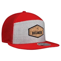 Casquette snapback 9FIFTY grise/rouge à panneaux fendus en liège des Tampa Bay Buccaneers de New Era pour homme