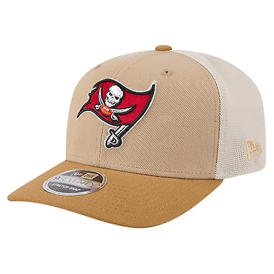 Casquette ajustable bicolore 9SEVENTY beige clair des Tampa Bay Buccaneers de New Era pour homme