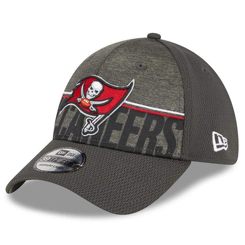 Men's New Era Pewter Tampa Bay Buccaneers 2023 NFL Training Camp 39THIRTY Flex Hat