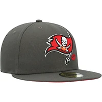 Casquette ajustée New Era Tampa Bay Buccaneers Lips 59FIFTY en étain pour homme