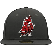 Casquette ajustée New Era Tampa Bay Buccaneers Omaha 59FIFTY en étain pour homme