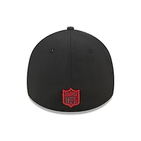 Men's New Era Red/Black Tampa Bay Buccaneers Shattered 39THIRTY Flex Hat