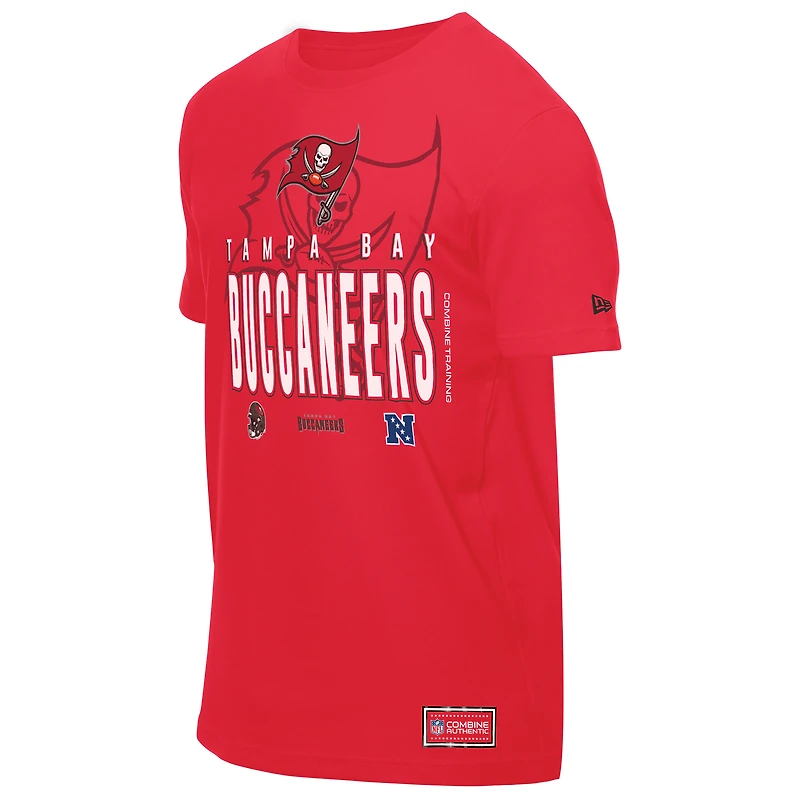 T-shirt rouge New Era pour homme, camp d'entraînement NFL 2025 des Tampa Bay Buccaneers