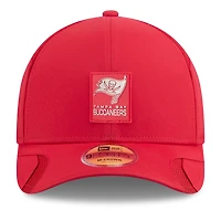 Men's New Era Red Tampa Bay Buccaneers 2025 Sideline  M-Crown 9FORTY Adjustable Hat