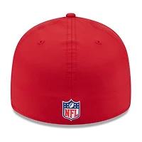 Casquette ajustée New Era 59FIFTY rouge Tampa Bay Buccaneers 2025 Sideline Retro Crown pour homme