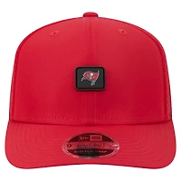 Men's New Era Red Tampa Bay Buccaneers Micro Badge 9SEVENTY Adjustable Hat