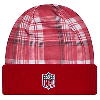 Bonnet en tricot à revers rouge Tampa Bay Buccaneers Sideline Statement pour homme New Era