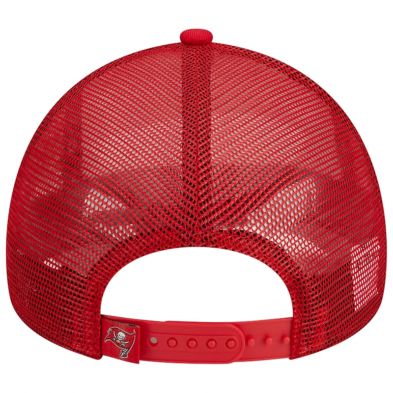 Men's New Era /Red Tampa Bay Buccaneers Stacked A-Frame Trucker 9FORTY Adjustable Hat