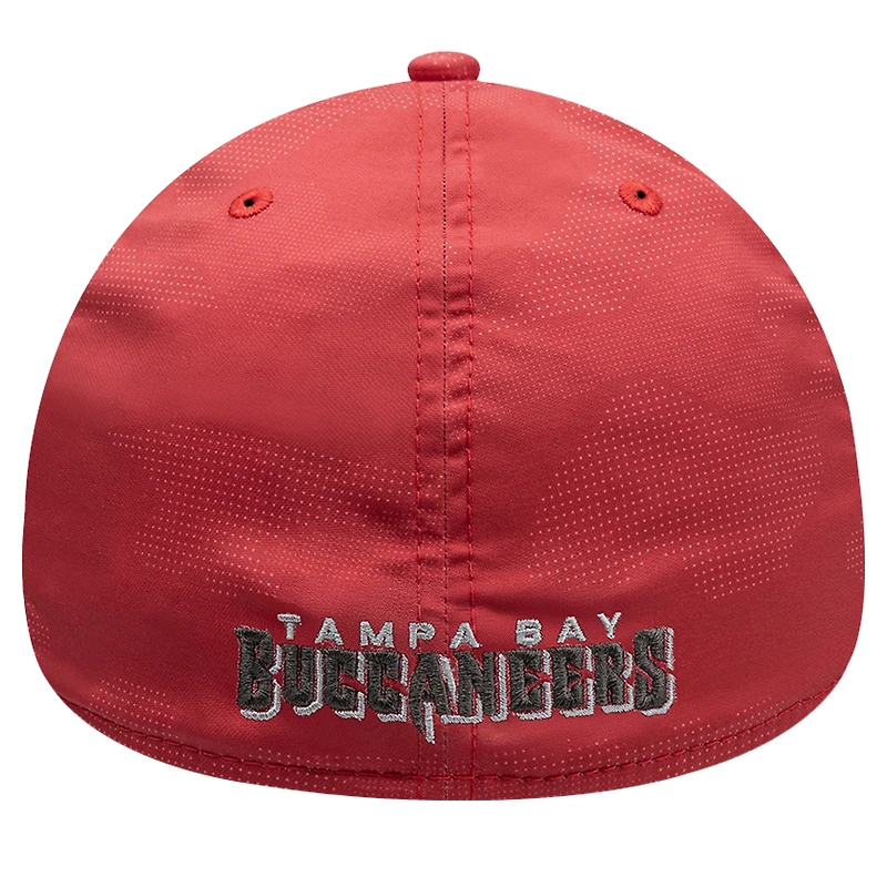 Men's New Era  Red Tampa Bay Buccaneers Tonal Camo 39THIRTY Stretch Fit Hat