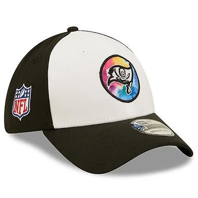 Casquette flex New Era Tampa Bay Buccaneers 2022 NFL Crucial Catch 39THIRTY Coaches pour homme, blanc/noir