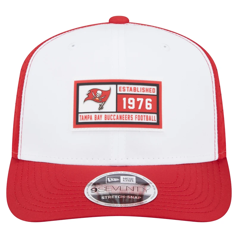Casquette ajustable 9SEVENTY blanche/rouge des Tampa Bay Buccaneers de New Era pour homme