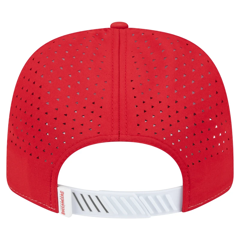 Casquette ajustable 9SEVENTY blanche/rouge des Tampa Bay Buccaneers de New Era pour homme