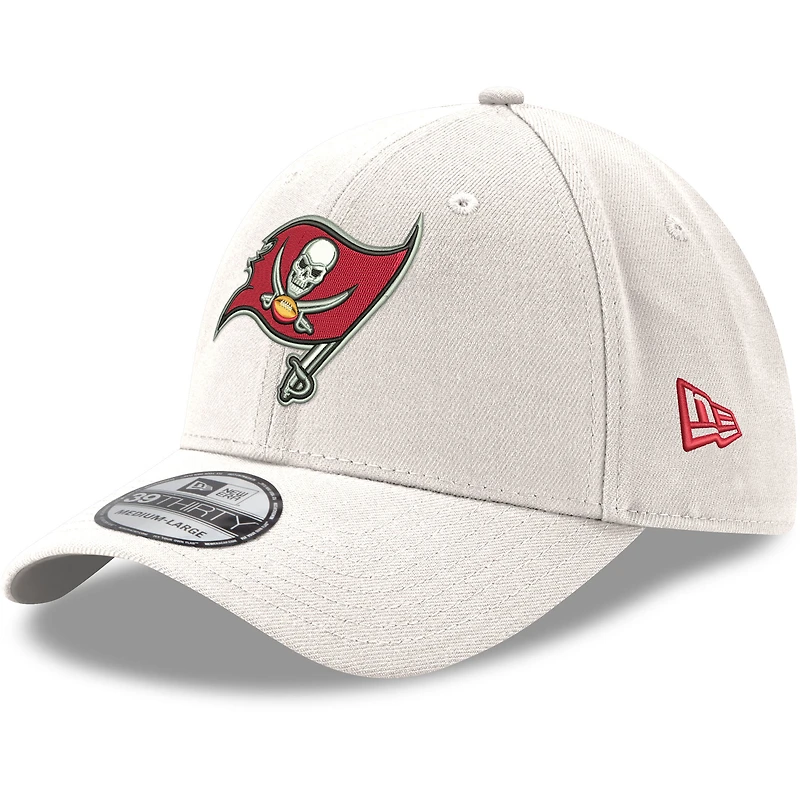 Casquette flex 39THIRTY Iced II des Buccaneers de Tampa Bay New Era pour homme, blanche