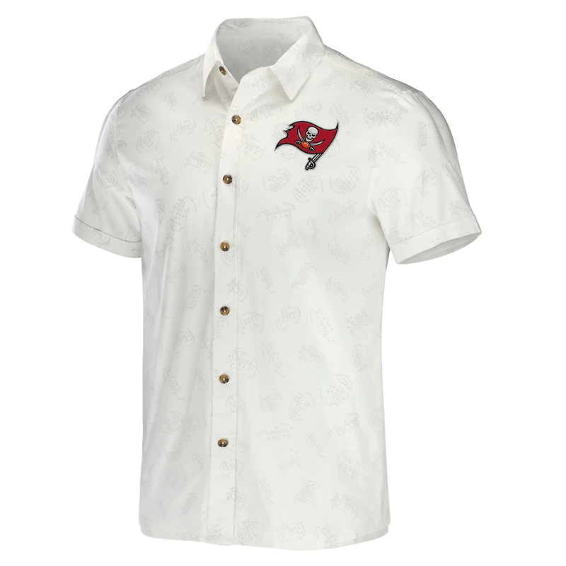 Collection NFL x Darius Rucker pour homme par Fanatics - T-shirt tissé boutonné blanc Tampa Bay Buccaneers