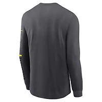 T-shirt à manches longues Volt Performance Tampa Bay Buccaneers Nike anthracite pour homme