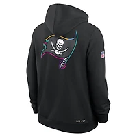 Sweat à capuche Nike noir Tampa Bay Buccaneers NFL Crucial Catch 2025 pour homme, édition Standard Dri-FIT