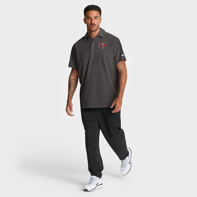 Polo tissé Nike Dri-FIT pour homme, couleur étain, des Buccaneers de Tampa Bay