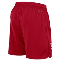 Short Nike rouge Tampa Bay Buccaneers 2024 Sideline Performance en maille pour homme