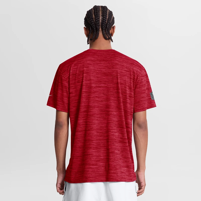 T-shirt Nike rouge Tampa Bay Buccaneers Sideline Double Covered Dri-FIT Velocity pour homme