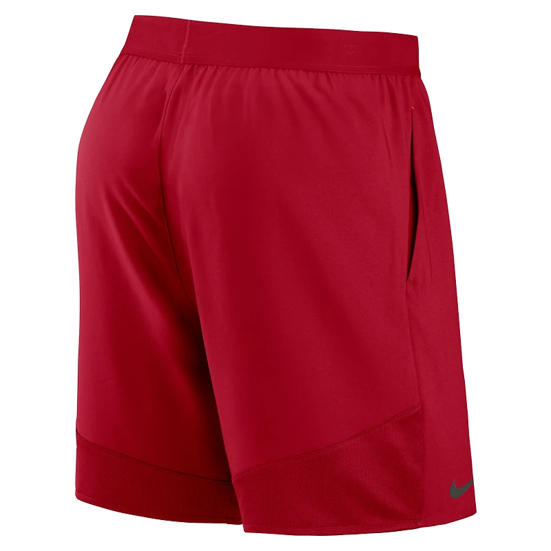 Short tissé extensible Nike rouge Tampa Bay Buccaneers pour homme