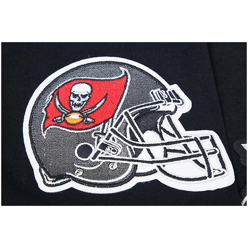 T-shirt noir Pro Standard pour hommes des Buccaneers de Tampa Bay Old English