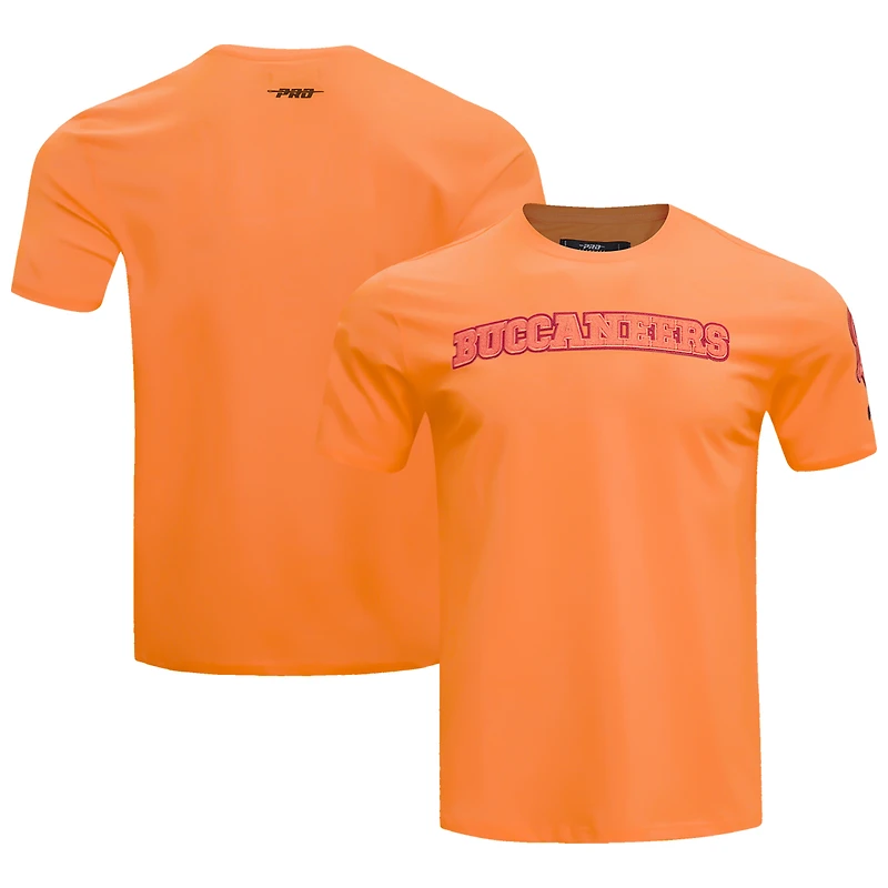 T-shirt triple ton orange Pro Standard des Buccaneers de Tampa Bay pour homme