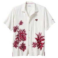 Chemise boutonnée Tommy Bahama crème Tampa Bay Buccaneers Hibiscus Camp pour homme