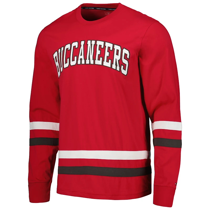 T-shirt à manches longues Tommy Hilfiger rouge/étain pour hommes Tampa Bay Buccaneers Nolan