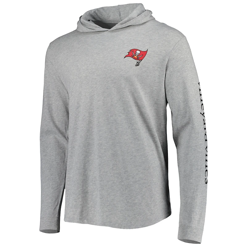 T-shirt à capuche manches longues pour homme Vineyard Vines gris chiné Tampa Bay Buccaneers Local