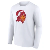 T-shirt à manches longues blanc authentique et classique personnalisé avec nom numéro des Buccaneers de Tampa Bay pour homme