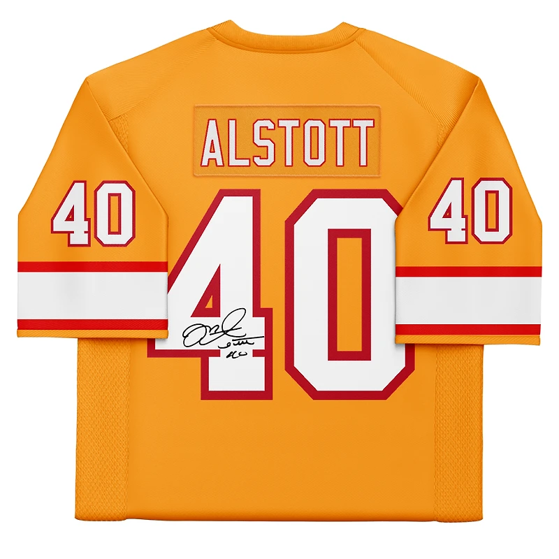 Maillot réplique autographié orange Mitchell & Ness Gridiron Classics des Buccaneers de Tampa Bay par Mike Alstott