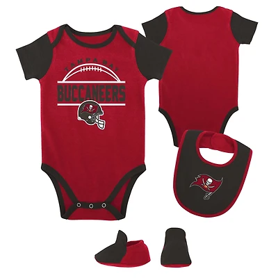 Ensemble trois pièces body, bavoir et chaussons rouges Tampa Bay Buccaneers Home Field Advantage pour nouveau-nés nourrissons