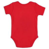 Newborn & Infant Tampa Bay Buccaneers Dynamic Duo Bodysuit, Bib Knit Hat Set