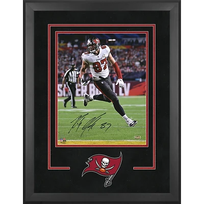 Tampa Bay Buccaneers Deluxe 16'' x 20'' Vertical Photograph Frame with Team Logo