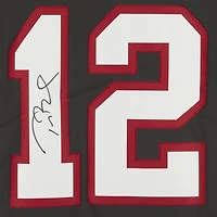 Maillot Nike en étain dédicacé par Tom Brady des Buccaneers de Tampa Bay