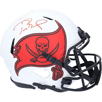 Casque authentique Riddell Lunar Eclipse Alternate Speed autographié par Tom Brady des Tampa Bay Buccaneers