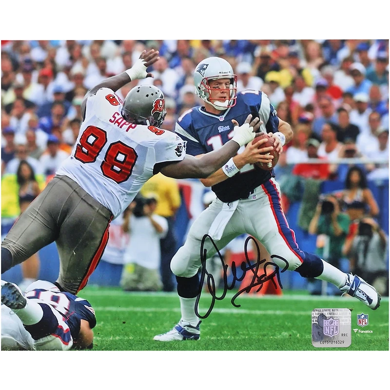Warren Sapp Tampa Bay Buccaneers Autographed 8" x 10" Sack vs. New England Patriots Photograph