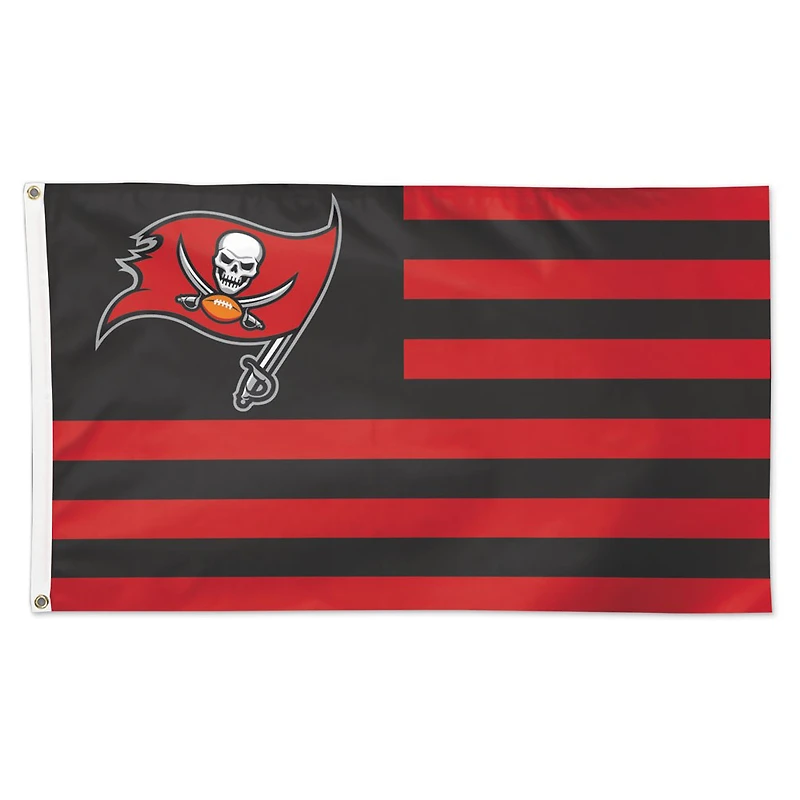 Drapeau de luxe WinCraft Tampa Bay Buccaneers 90 x 150 cm, style américain étoiles et rayures