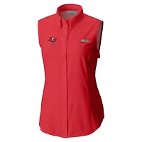 Chemise boutonnée sans manches Columbia rouge Tampa Bay Buccaneers PFG Tamiami Omni-Shade pour femme