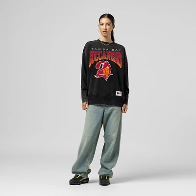 Women's Mitchell & Ness Black Tampa Bay Buccaneers Delineate Mineral Wash Crewneck Sweatshirt