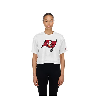 Women's New Era  White Tampa Bay Buccaneers Summer Mesh Cropped Boxy T-Shirt