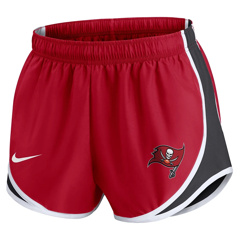 Short Nike rouge Tampa Bay Buccaneers Tempo pour femme