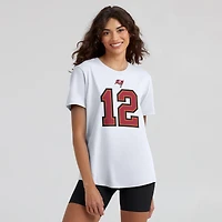 T-shirt Nike Tom Brady pour femmes, blanc, nom et numéro des Buccaneers de Tampa Bay