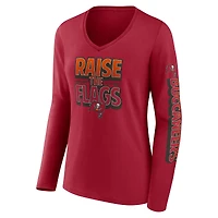 T-shirt rouge à manches longues et col en V pour femme Tampa Bay Buccaneers Hometown Sweep