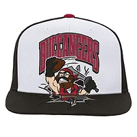 Casquette snapback Mitchell & Ness blanche pour enfant, mascotte de l'équipe des Buccaneers de Tampa Bay