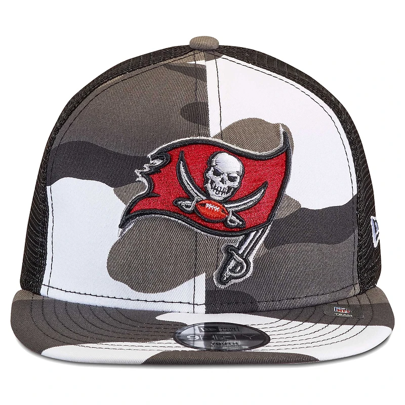 Youth New Era Camo/Black Tampa Bay Buccaneers Trucker 9FIFTY Snapback Hat
