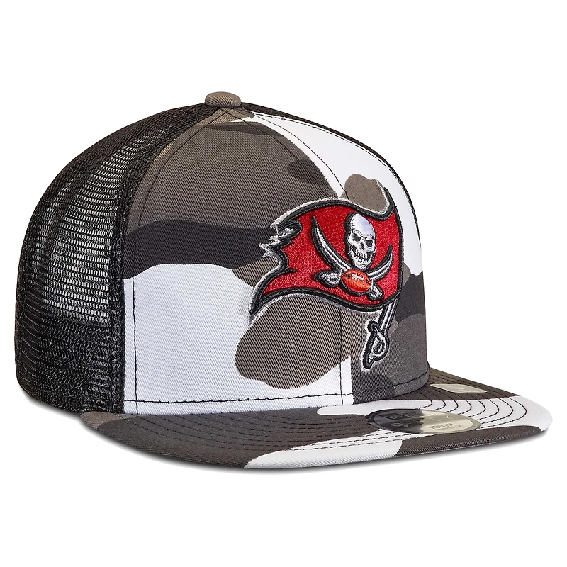 Youth New Era Camo/Black Tampa Bay Buccaneers Trucker 9FIFTY Snapback Hat