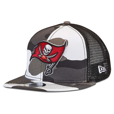 Youth New Era Camo/Black Tampa Bay Buccaneers Trucker 9FIFTY Snapback Hat