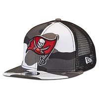 Youth New Era Camo/Black Tampa Bay Buccaneers Trucker 9FIFTY Snapback Hat